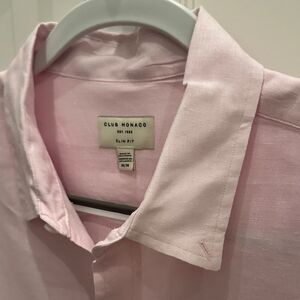 Like New Men’s Club Monaco Pink Button Down Shirt - Medium Size M